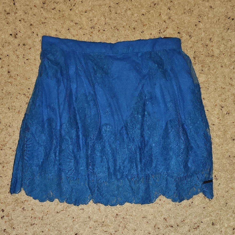 Abercrombie & Fitch Blue Lace Mini Skirt Size S NWT